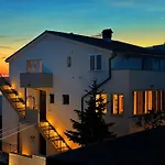Apartman Elysion *